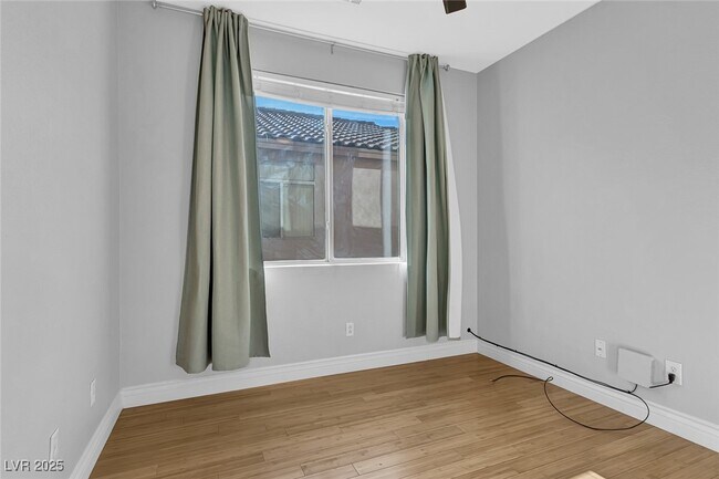 Building Photo - 1481 Rancho Ridge Dr