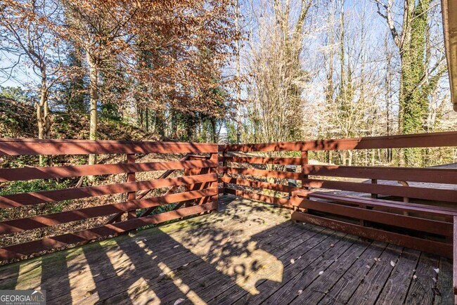 Building Photo - 1570 Spring Ln NW