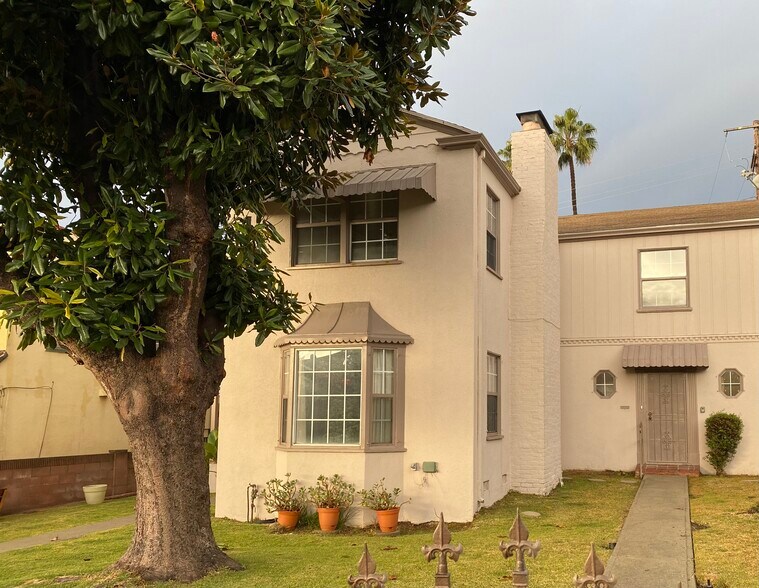 Building Photo - 2019 S Longwood Ave