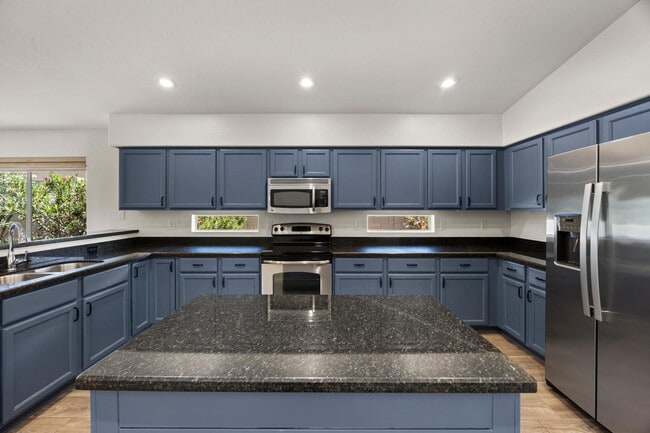 Building Photo - 10290 E Mallow Cir