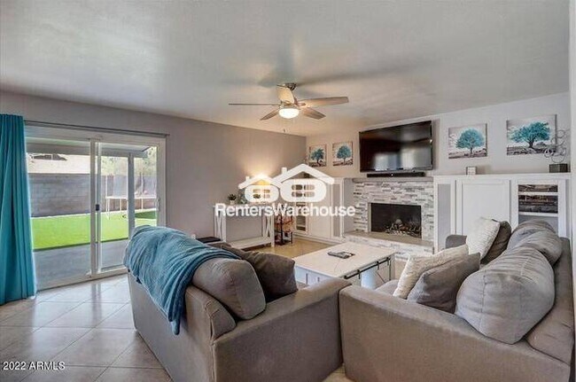 Building Photo - 4145 W Danbury Dr