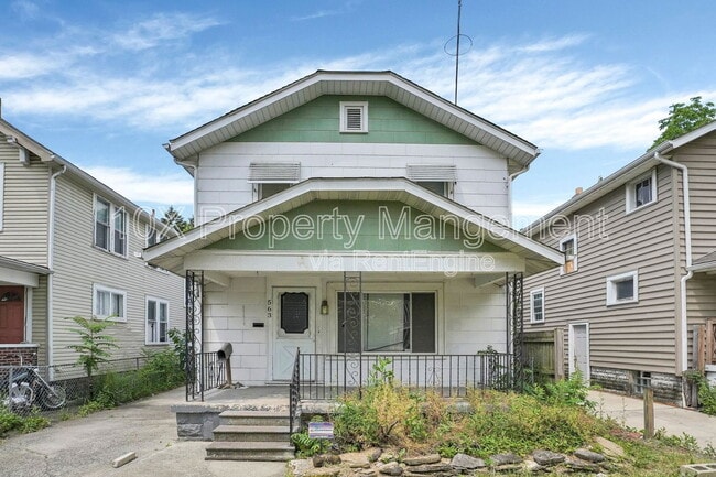 Primary Photo - 563 S Burgess Ave