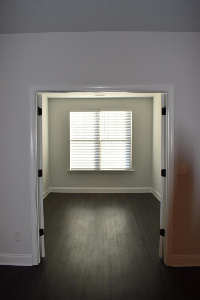 Building Photo - 119 Oliver Hardy Ct