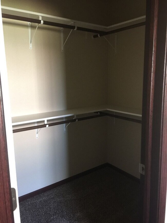 Building Photo - 4126 Normandy St