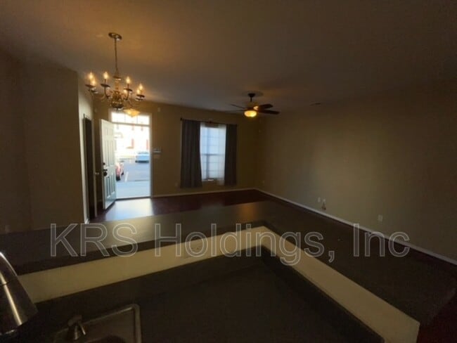 Building Photo - 1014 Teton Cir