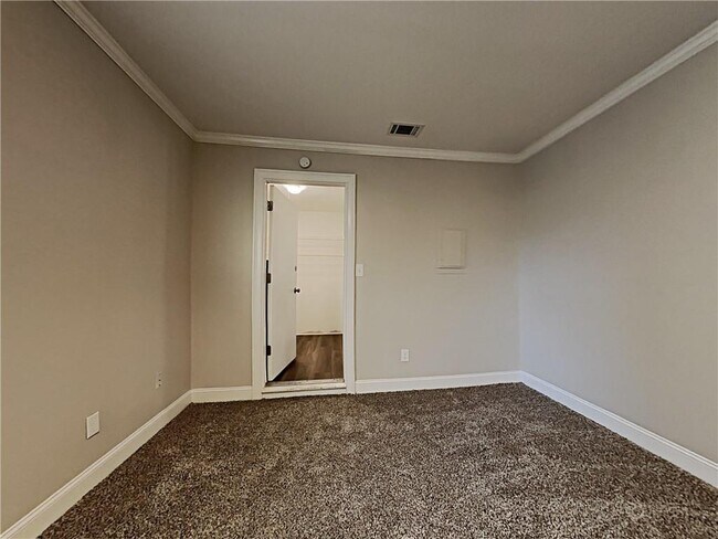 Building Photo - 968 Country Oaks Ct