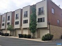 Building Photo - 1013 Linden Ave