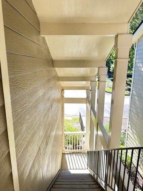 Building Photo - 28 Middleton Ct