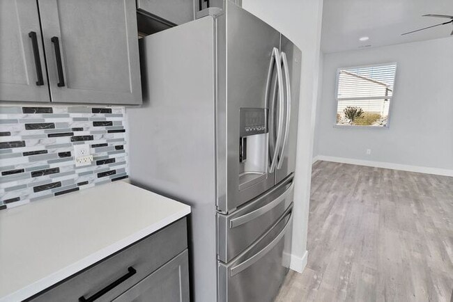 Building Photo - Stylish & Move-In Ready Homes in the Desir...