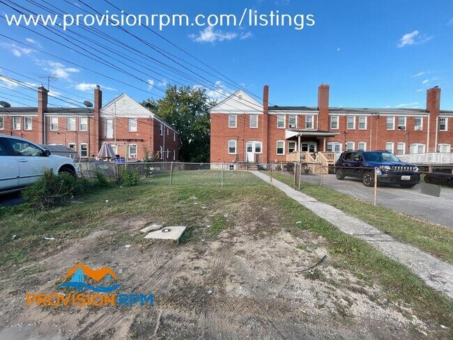 Building Photo - 2939 Cornwall Rd