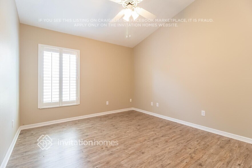 Building Photo - 228 Churchill Dr
