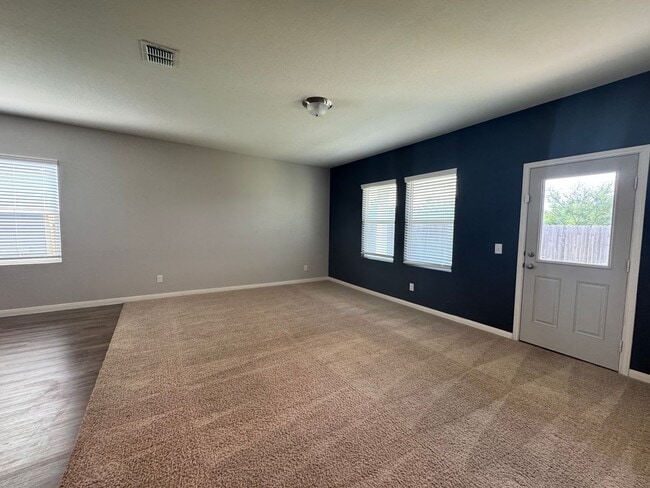 Building Photo - Spacious 4 Bedroom 3 Full Bath home in the Liberte Community!