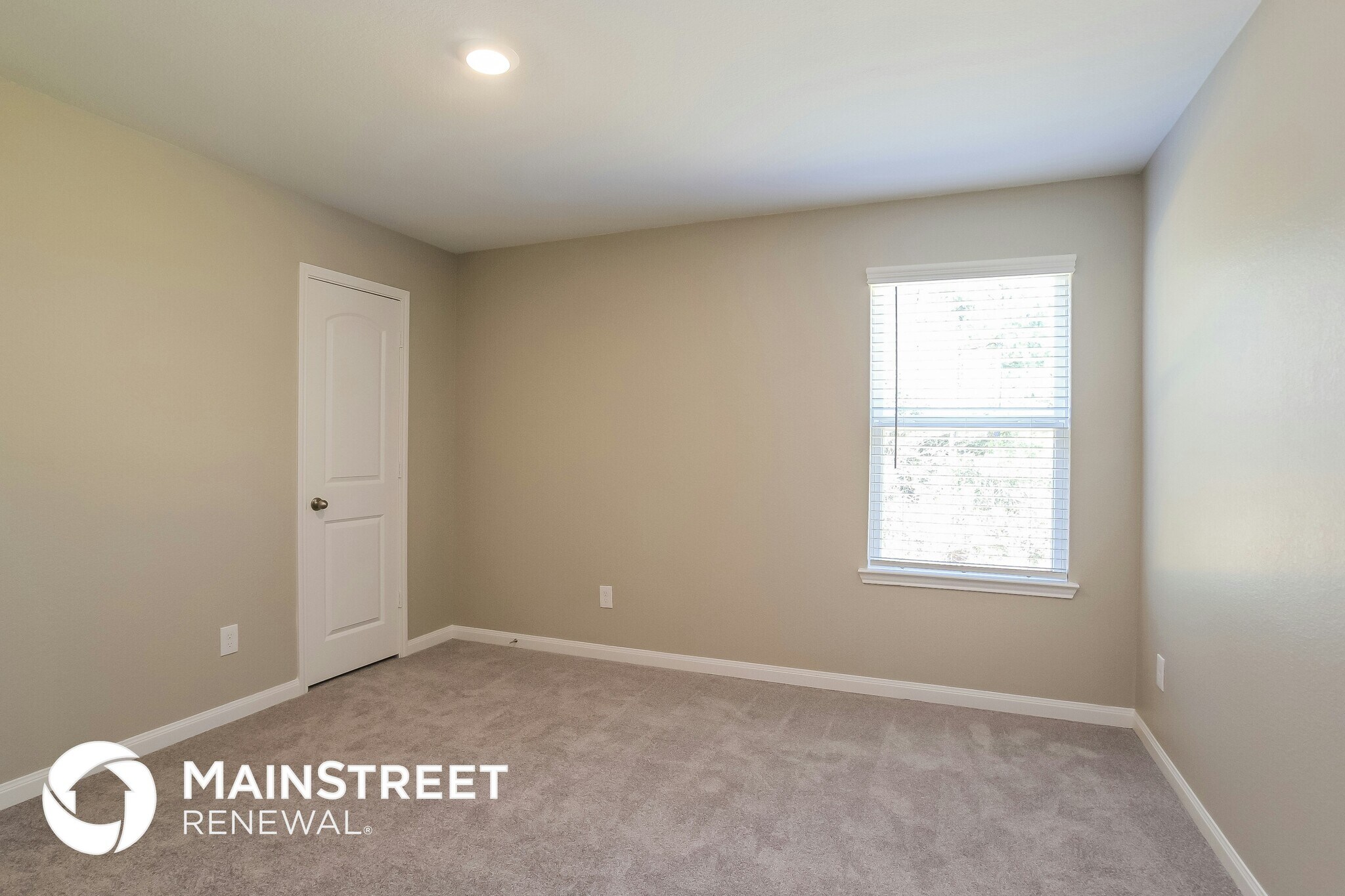 Building Photo - 27064 Leonardo Dr