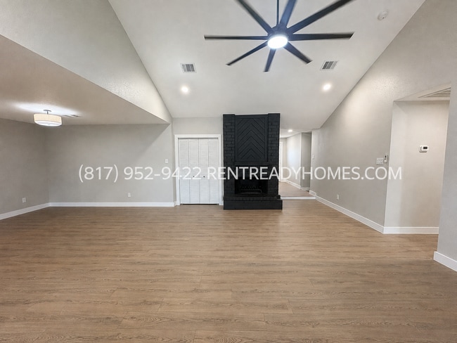 Building Photo - 16511 Quail Briar Dr