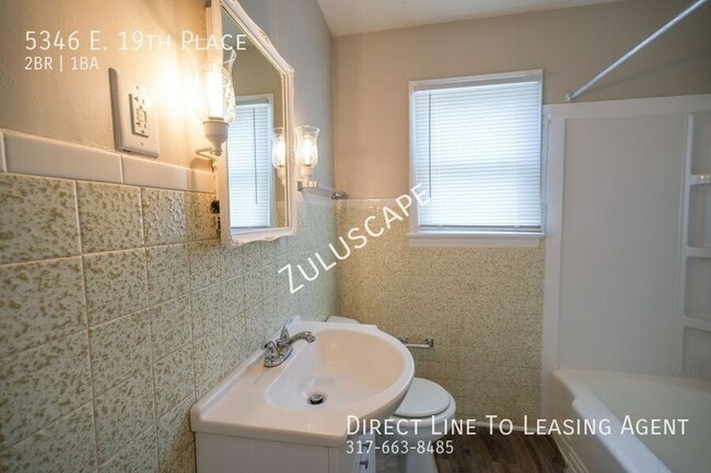 Building Photo - 5346 E 19th Pl