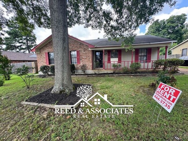 Primary Photo - 3 Bedroom in Hickory Ridge - South Riverdale