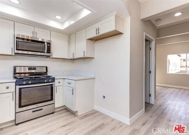 Building Photo - 16410 Cornuta Ave