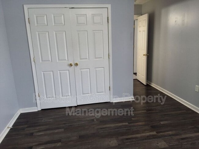 Building Photo - 103 Hurstfield Dr