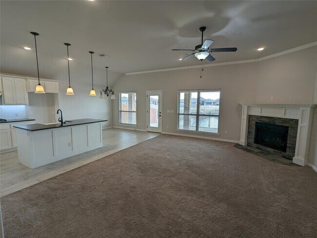 Building Photo - 3808 Manderly Pl