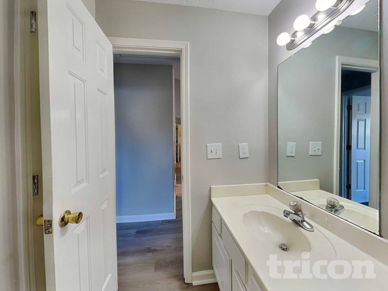 Building Photo - 2930 Arden Ridge Dr