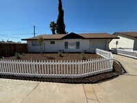 Building Photo - Fully Renovated 3BD/1.5BA House | Eucalyptus Ave, Moreno Valley