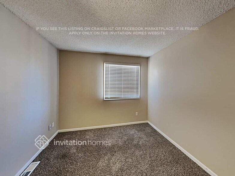 Building Photo - 17866 E Ada Dr