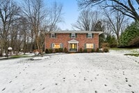 Building Photo - 11 Orchard Cir