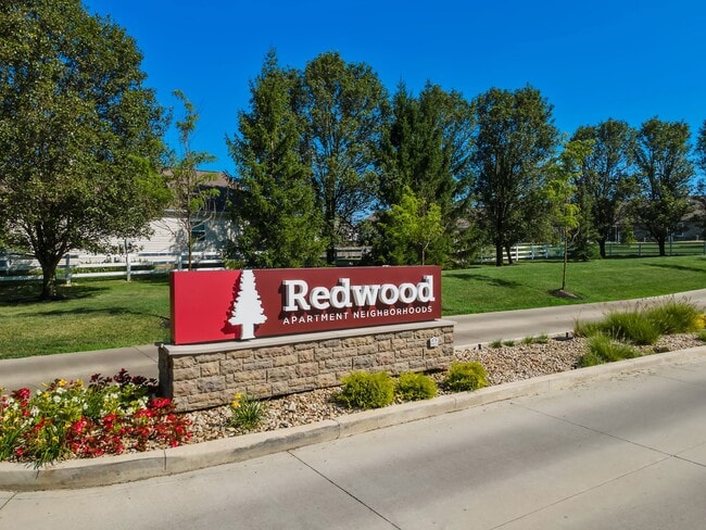 Building Photo - Redwood Marysville SR 4