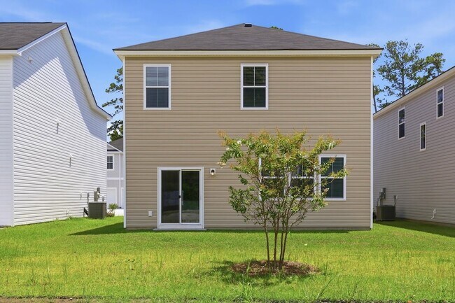 Building Photo - 605 Southwind Way