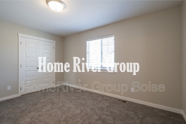 Building Photo - 1525 Valencia St