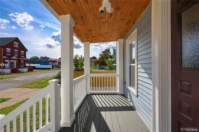 Building Photo - 30 Glenwood Ave