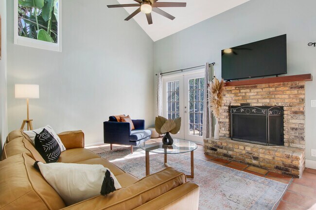 Building Photo - 18245 Jupiter Landings Dr