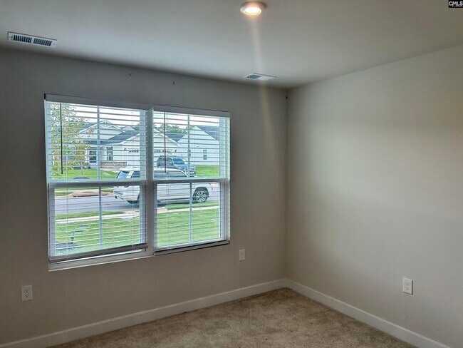 Building Photo - 1037 Cameron Ridge Dr