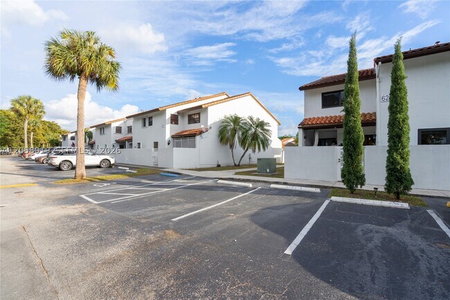 Building Photo - 6201 SW 138th Ct