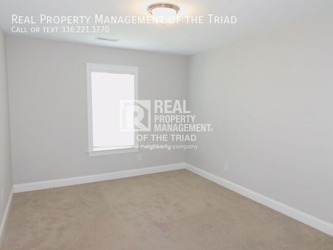 Building Photo - 6826 Magnolia Pk Ct