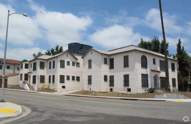 Primary Photo - 757 S Ogden Dr