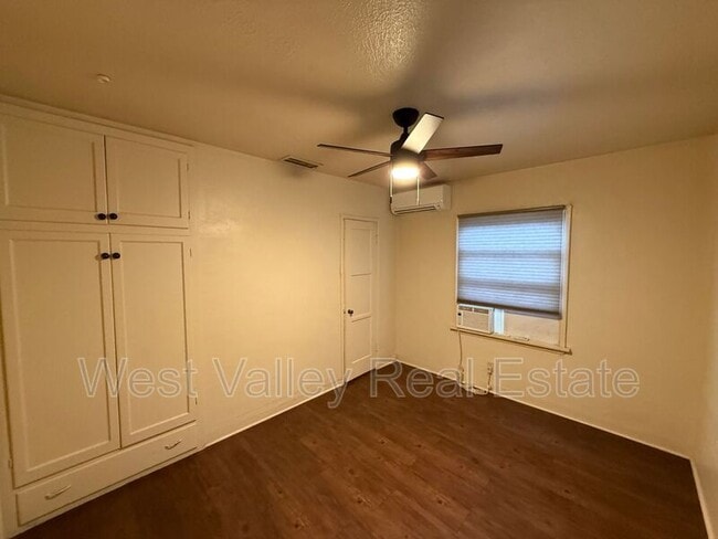 Building Photo - 1605 Howard Ave