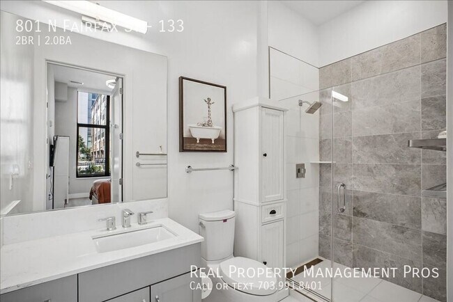 Building Photo - 801 N Fairfax St