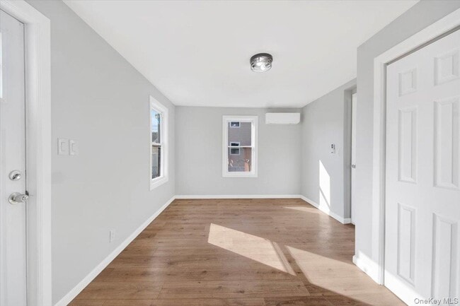 Building Photo - 216 Pugsley Ave