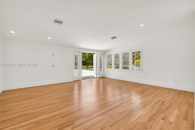 Building Photo - 451 Ridge Rd