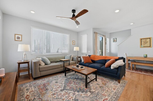 Building Photo - 2361 Acara Cir