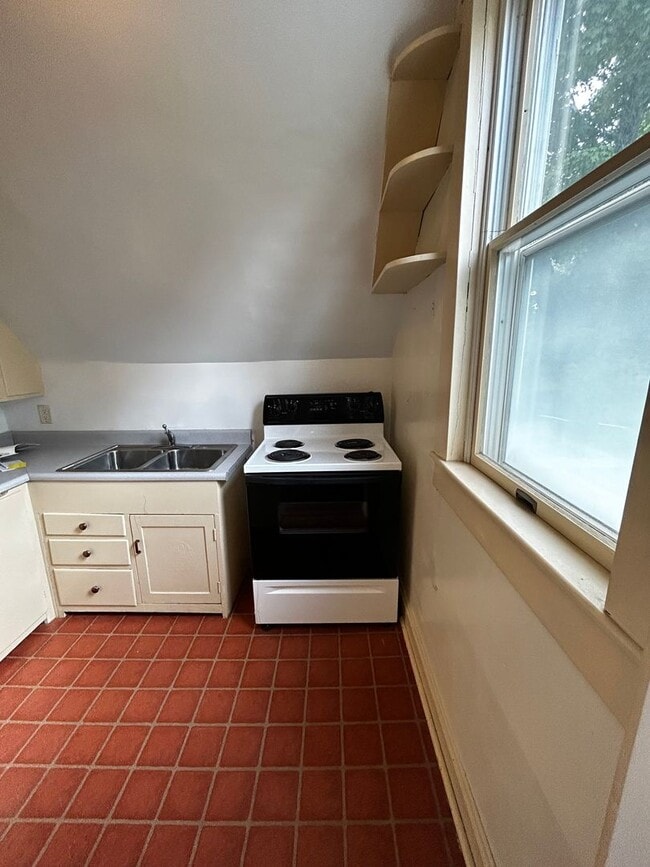 Building Photo - 521 S Grant St