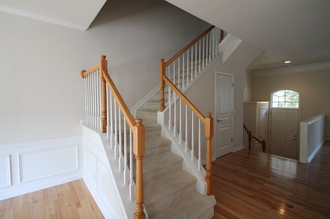 Building Photo - Exclusively Offered by Muse Realty, LLC