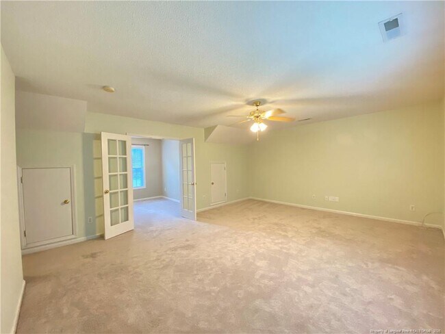 Building Photo - 259 Sandpiper Dr
