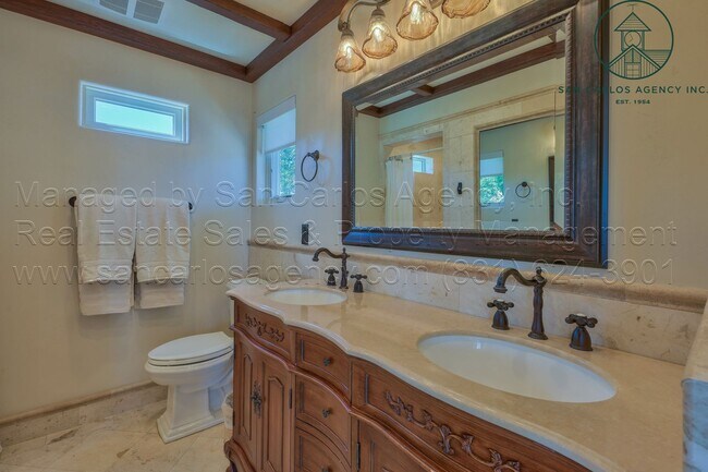 Building Photo - "Casita Del Mar" - Two Bedroom Spanish Sty...