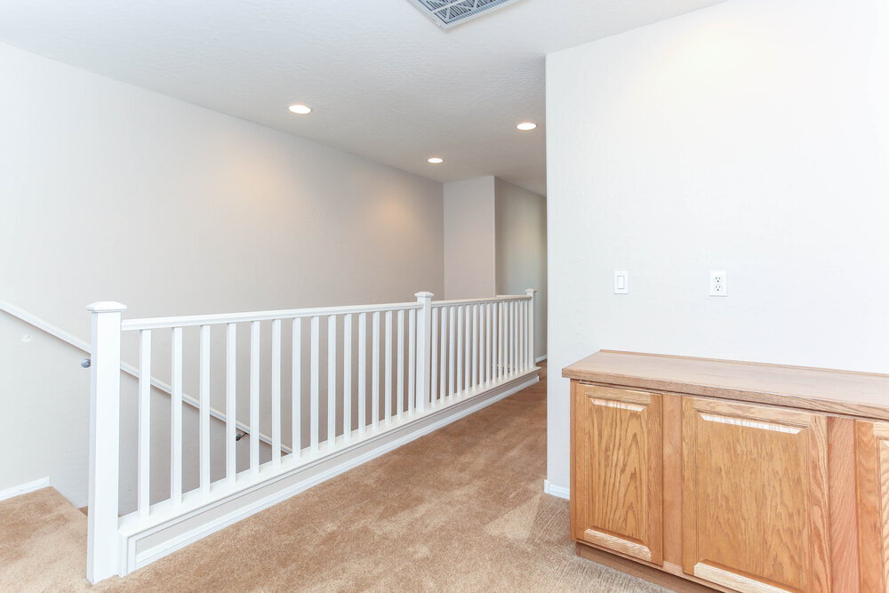 Building Photo - 10436 Scotch Elm Ave