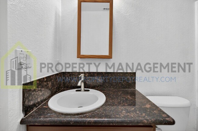 Building Photo - 8991 Fox Creek Dr