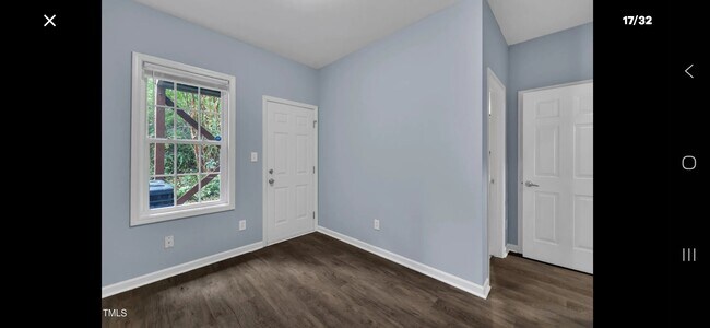 Building Photo - 650 Ganyard Farm Way