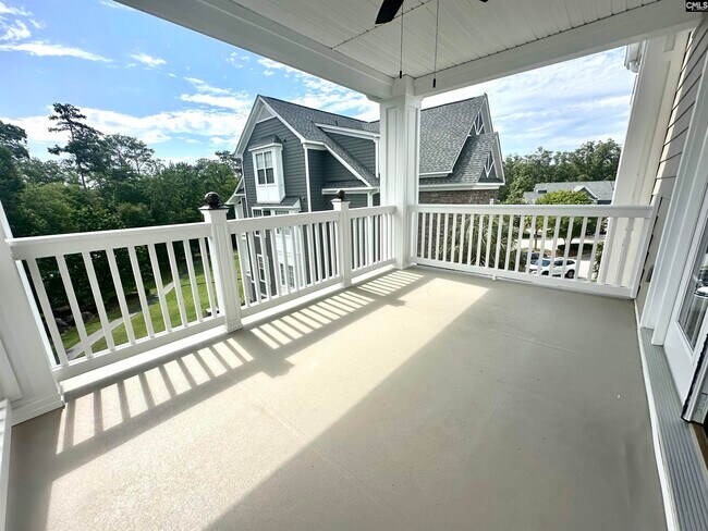 Building Photo - 149 Breezes Dr