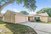 Building Photo - 4718 Roserock Ln